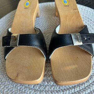 Dr. Scholl's Black Leather Mules with Natural Wood Sole